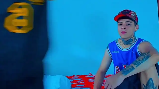 HOT boy2025 online show from March 22, 7:09 pm