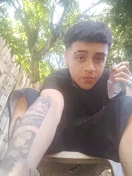 HOT boy2025 online show from October 25, 6:02 pm