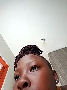 Snapshot of Mayo01_ chatting on January 6, 1:37 pm Mayo01 online show from January 6, 1:37 pm