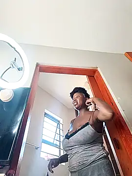 Snapshot of Mayo01_ chatting on January 9, 6:27 am Mayo01 online show from January 9, 6:27 am