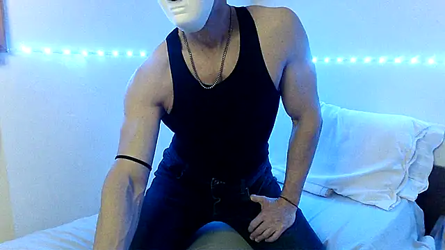 Snapshot of Alexx_Fit023 chatting on February 11, 9:35 pm Alexx Fit023 online show from February 11, 9:35 pm