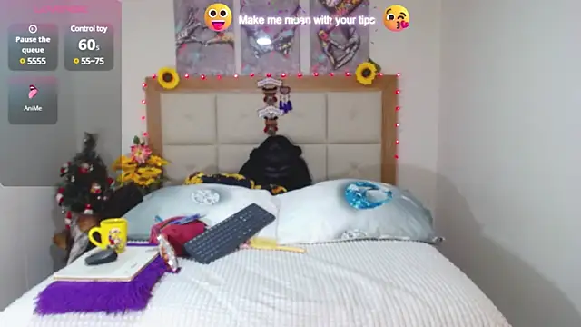 valentina hearts online show from December 19, 11:35 pm