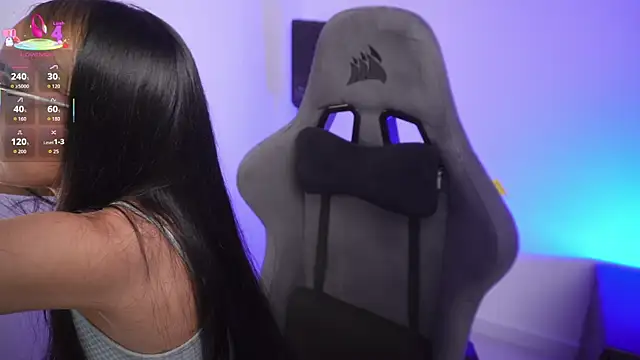 little-eli online show from November 25, 7:14 pm