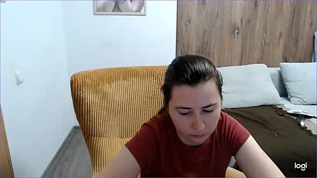 Snapshot of VioletaFlower7 chatting on May 16, 10:58 am VioletaFlower7 online show from May 16, 10:58 am