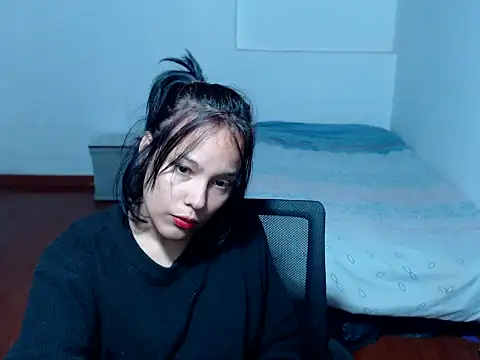 Snapshot of home_vlak chatting on November 14, 9:24 pm home vlak online show from November 14, 9:24 pm