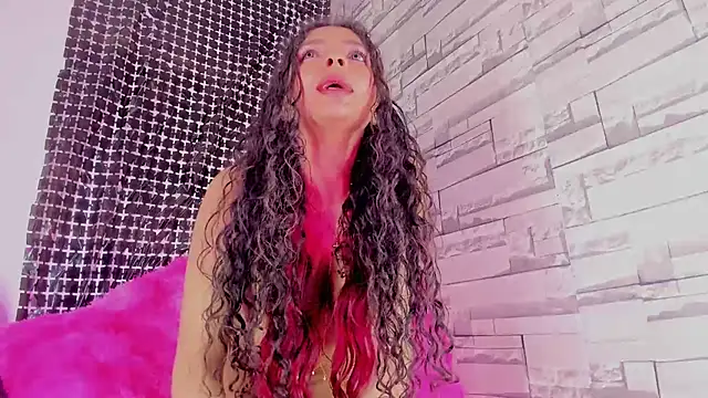 MiaKirshner online show from February 21, 12:16 am