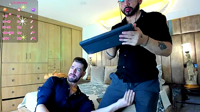 petterwilly1 online show from November 7, 3:12 pm