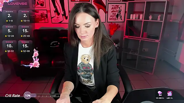 JacquiKim online show from December 4, 3:15 am