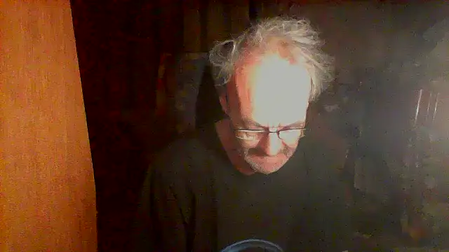 nice6incs online show from June 12, 10:19 pm