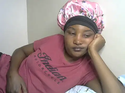 Snapshot of StacyGee24 chatting on December 4, 9:40 am StacyGee24 online show from December 4, 9:40 am