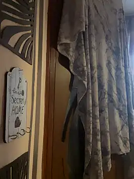 Romsticks online show from November 27, 6:48 am