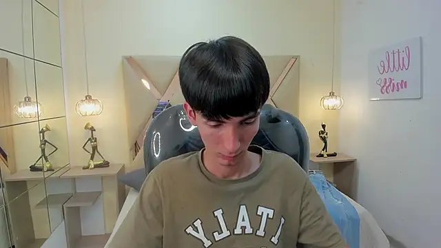 Snapshot of Jake_evans chatting on November 20, 4:18 pm Jake evans online show from November 20, 4:18 pm