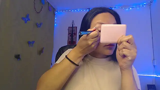 Snapshot of Zafiroweb09 chatting on March 12, 5:28 pm Zafiroweb09 online show from March 12, 5:28 pm