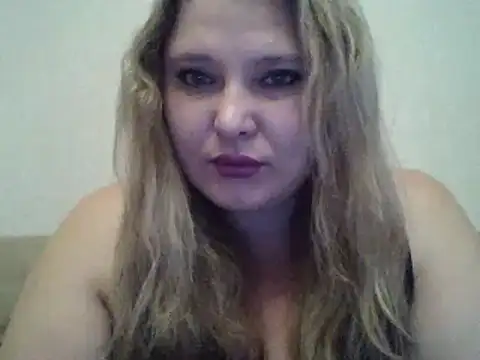 ParisMimi online show from December 5, 6:44 am