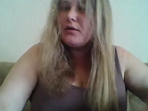 ParisMimi online show from May 11, 7:36 am