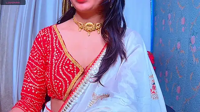 Snapshot of Aashika-Kaur chatting on January 14, 3:43 am Aashika-Kaur online show from January 14, 3:43 am