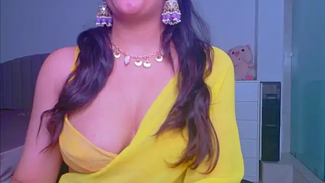 Snapshot of Aashika-Kaur chatting on September 16, 4:24 am Aashika-Kaur online show from September 16, 4:24 am