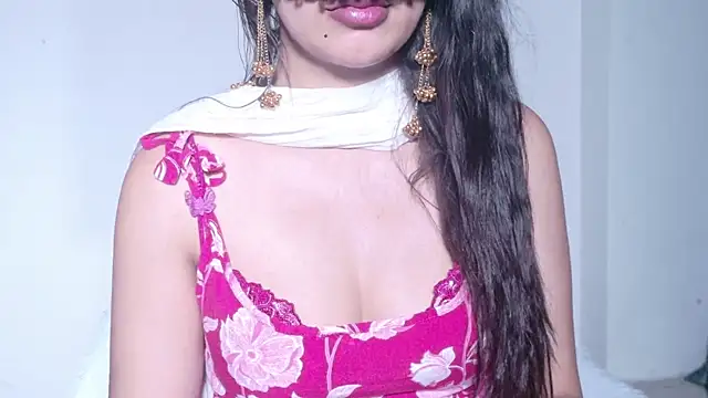 Aashika-Kaur online show from July 5, 4:41 am