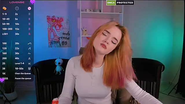 liana kisses online show from March 18, 10:48 pm