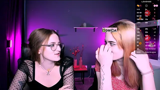 liana kisses online show from March 20, 8:19 pm