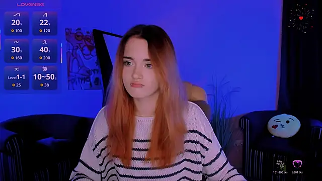 liana kisses online show from November 8, 8:40 pm