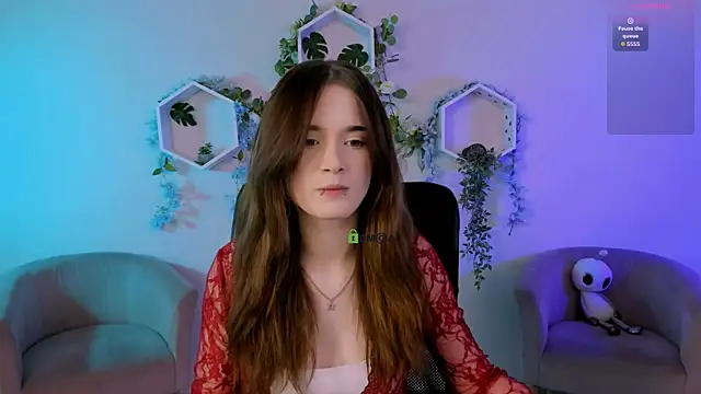 liana kisses online show from June 29, 6:41 pm