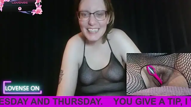 PernillaGirl online show from September 24, 6:00 pm