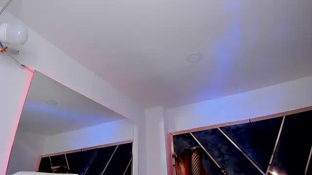 ChloeConnorr online show from January 7, 10:08 pm