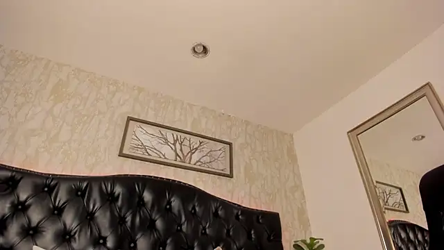 ChloeConnorr online show from February 23, 10:31 pm