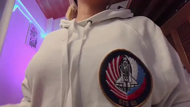 Paulina g3 online show from June 21, 5:48 pm