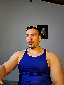 jhay-crux online show from December 11, 10:47 am