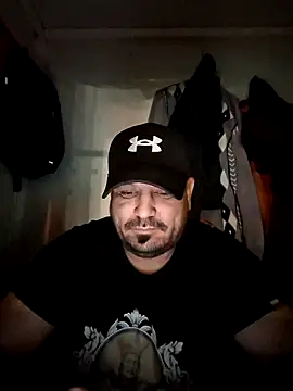 Snapshot of Futacisu chatting on November 24, 5:01 pm Futacisu online show from November 24, 5:01 pm