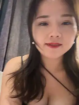 Snapshot of Efangfang chatting on January 1, 12:22 pm Efangfang online show from January 1, 12:22 pm