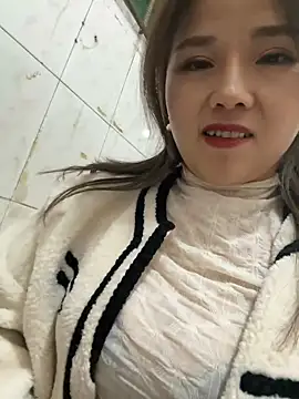 Snapshot of Efangfang chatting on January 11, 2:15 pm Efangfang online show from January 11, 2:15 pm