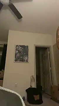 Snapshot of goldbuni chatting on December 7, 1:25 am goldbuni online show from December 7, 1:25 am