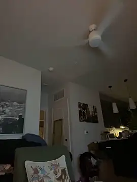 Snapshot of goldbuni chatting on November 16, 12:22 pm goldbuni online show from November 16, 12:22 pm