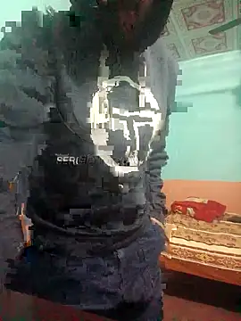 Snapshot of zakly69 chatting on November 30, 5:17 pm zakly69 online show from November 30, 5:17 pm