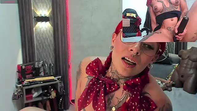 selene red  online show from February 6, 4:58 pm