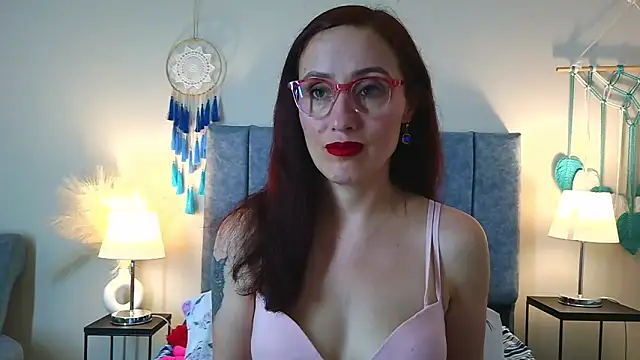 IberianMoonMK online show from January 15, 5:49 pm