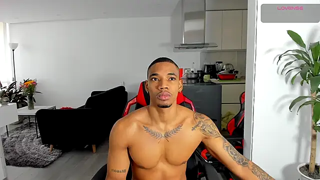 TROYWESLY- online show from October 16, 6:09 pm