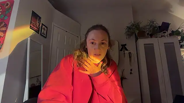 Snapshot of Littlelolo60 chatting on November 20, 4:51 pm Littlelolo60 online show from November 20, 4:51 pm