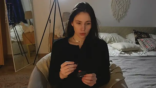 Snapshot of jennetdoll chatting on November 7, 1:44 pm jennetdoll online show from November 7, 1:44 pm