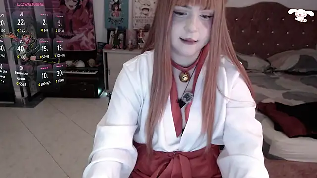 Snapshot of Avril2001 chatting on July 11, 2:03 am Avril2001 online show from July 11, 2:03 am