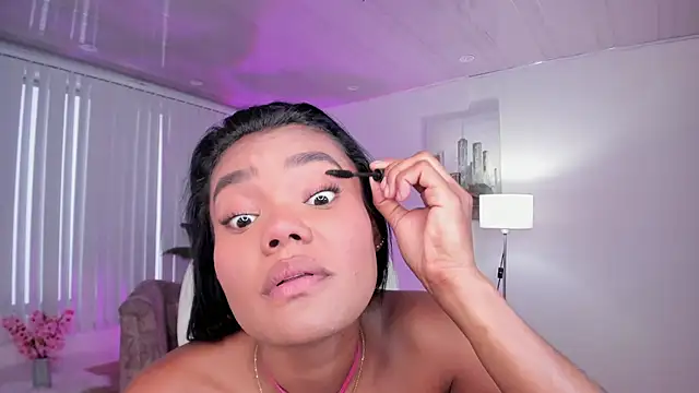 madisson davon online show from January 12, 1:37 pm