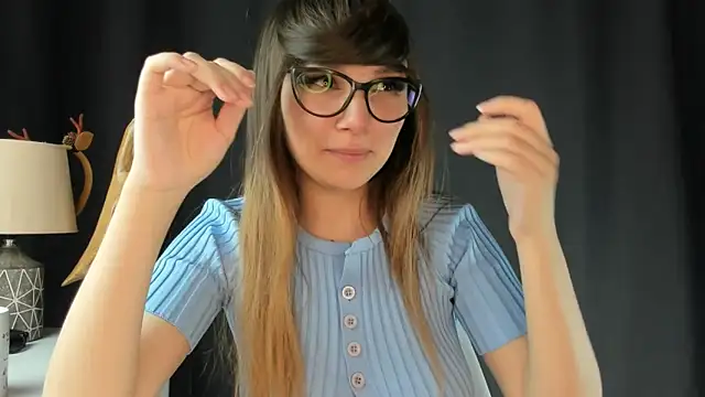 Snapshot of Kelly__bon chatting on March 13, 4:34 pm Kelly bon online show from March 13, 4:34 pm