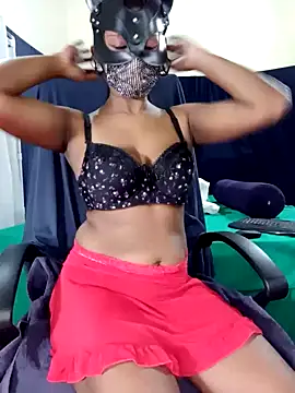 Snapshot of Midnight_Blossom chatting on January 3, 11:55 pm Midnight Blossom online show from January 3, 11:55 pm