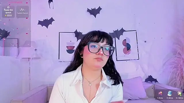 Snapshot of Sweet_Namii chatting on October 29, 7:48 pm Sweet Namii online show from October 29, 7:48 pm