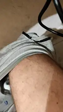 Snapshot of skrigul12 chatting on December 14, 7:18 am skrigul12 online show from December 14, 7:18 am