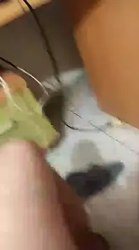 Snapshot of skrigul12 chatting on January 25, 10:39 pm skrigul12 online show from January 25, 10:39 pm