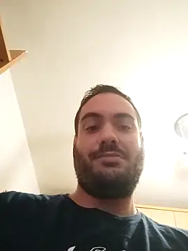 Snapshot of skrigul12 chatting on March 14, 1:57 pm skrigul12 online show from March 14, 1:57 pm